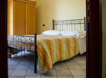 La Noce קולפררו